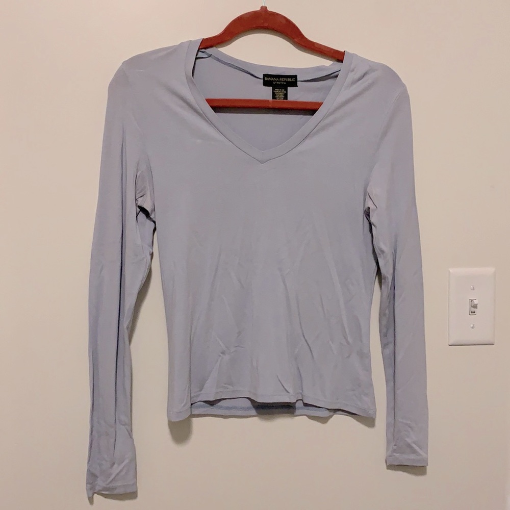 Banana Republic “V” Neck Long Sleeve